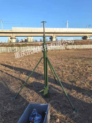 2-25米手摇式逐节顶出式碳纤维升降杆系列